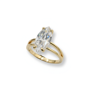 Marquise Clear Ring / Anillo ( Oro 10k )