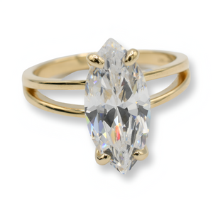 Marquise Clear Ring / Anillo ( Oro 10k )