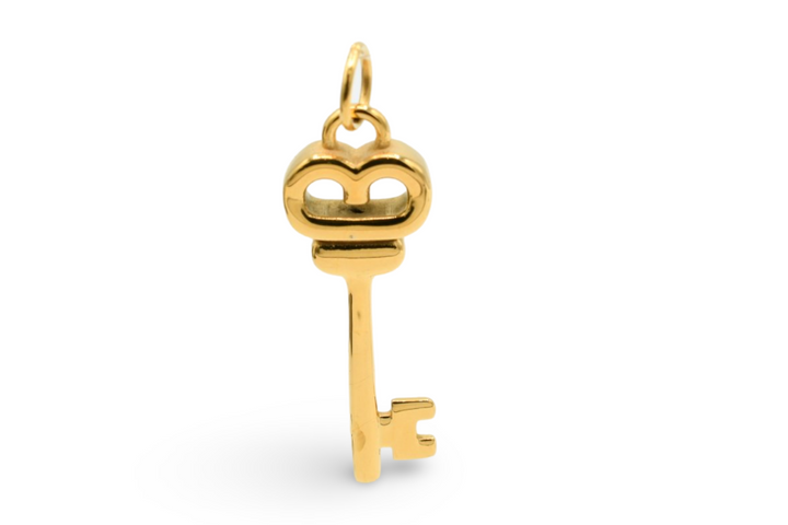 Key Pendant - Solo El pendiente