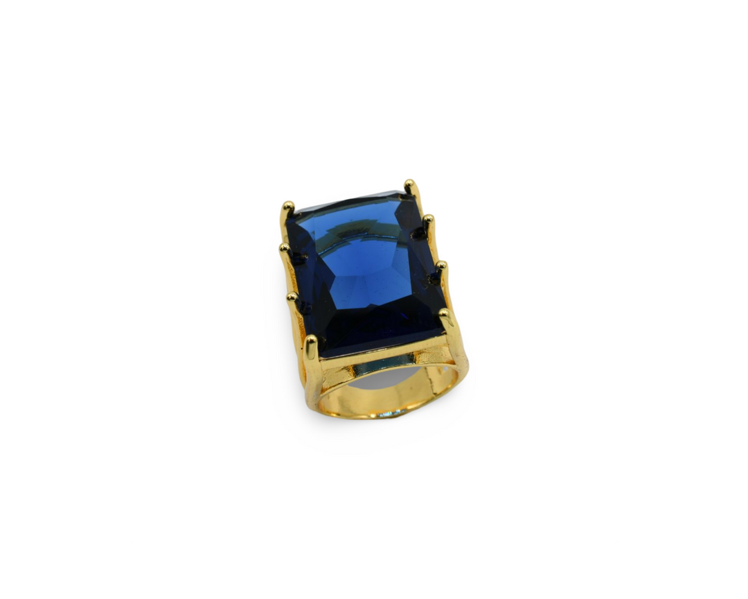 Explicit Sapphire Ring / Anillo