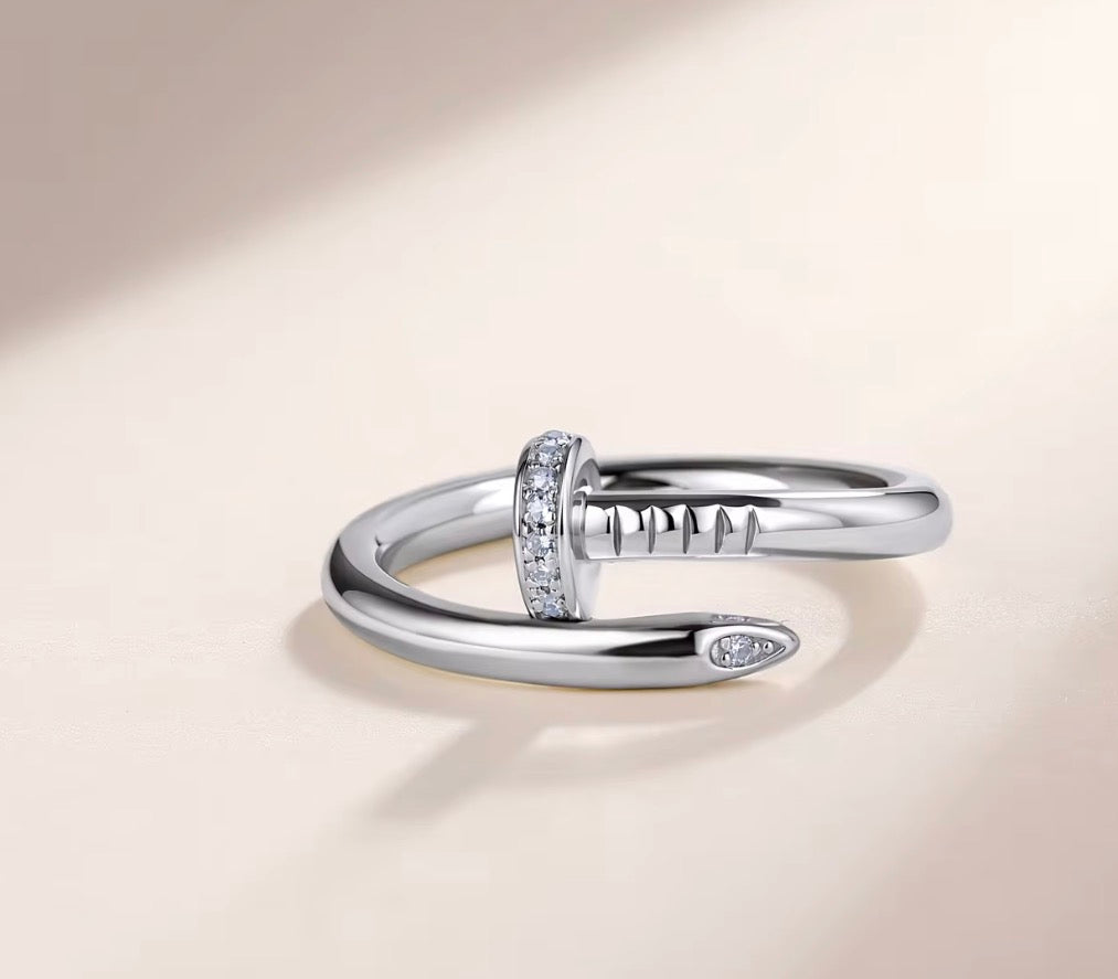 Clavo Silver 925 Ring