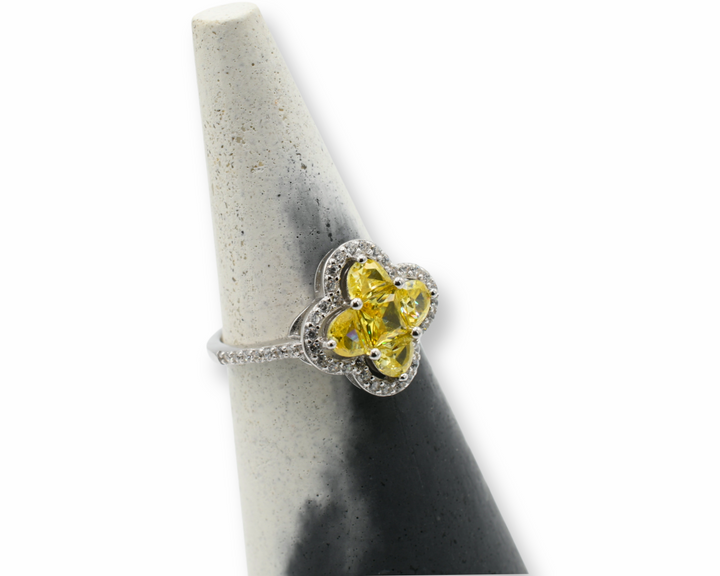 Yellow Clover Ring / Anillo ( Plata )