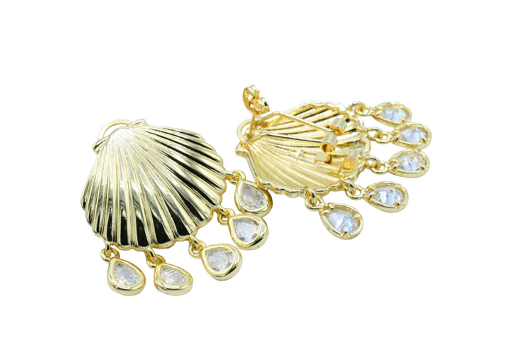 Dangling Shell Earrings