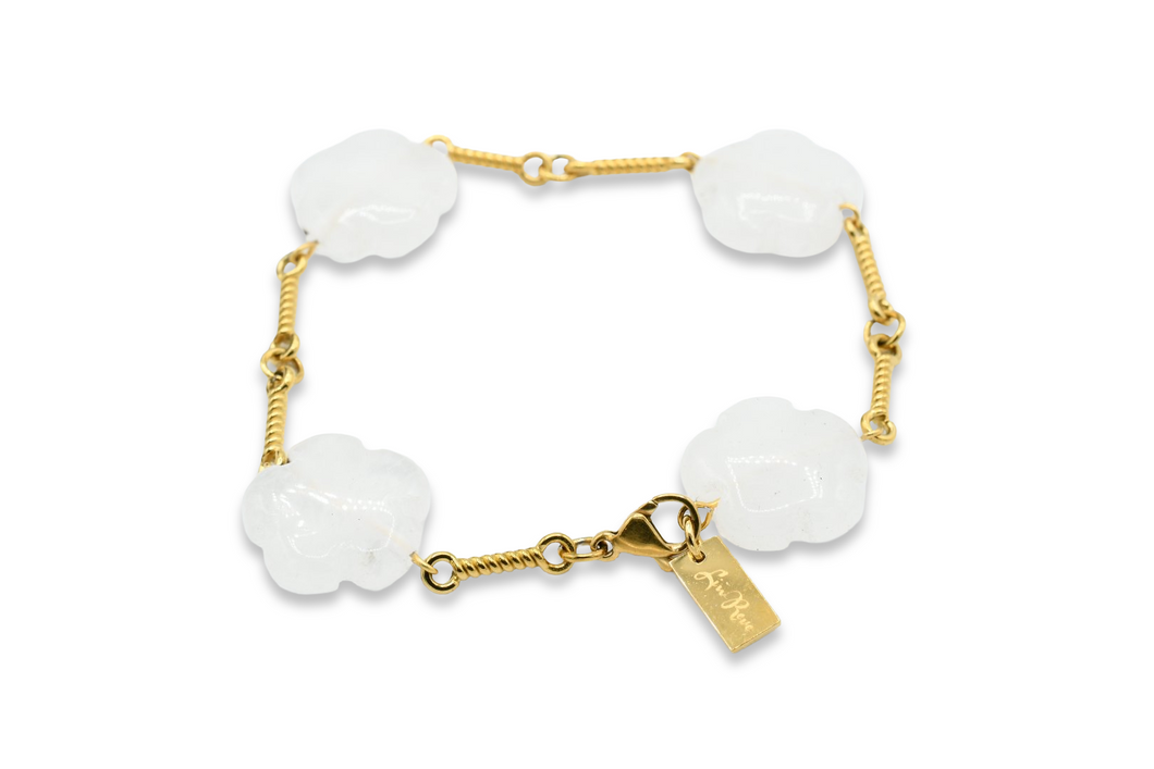 Natural Flower Stone Bracelet Clear / White