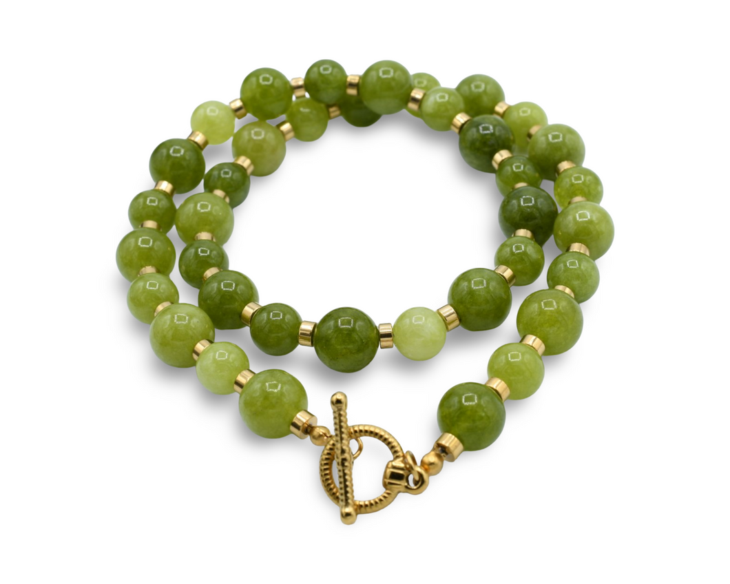 Light Olive Green Natural Quartz Choker