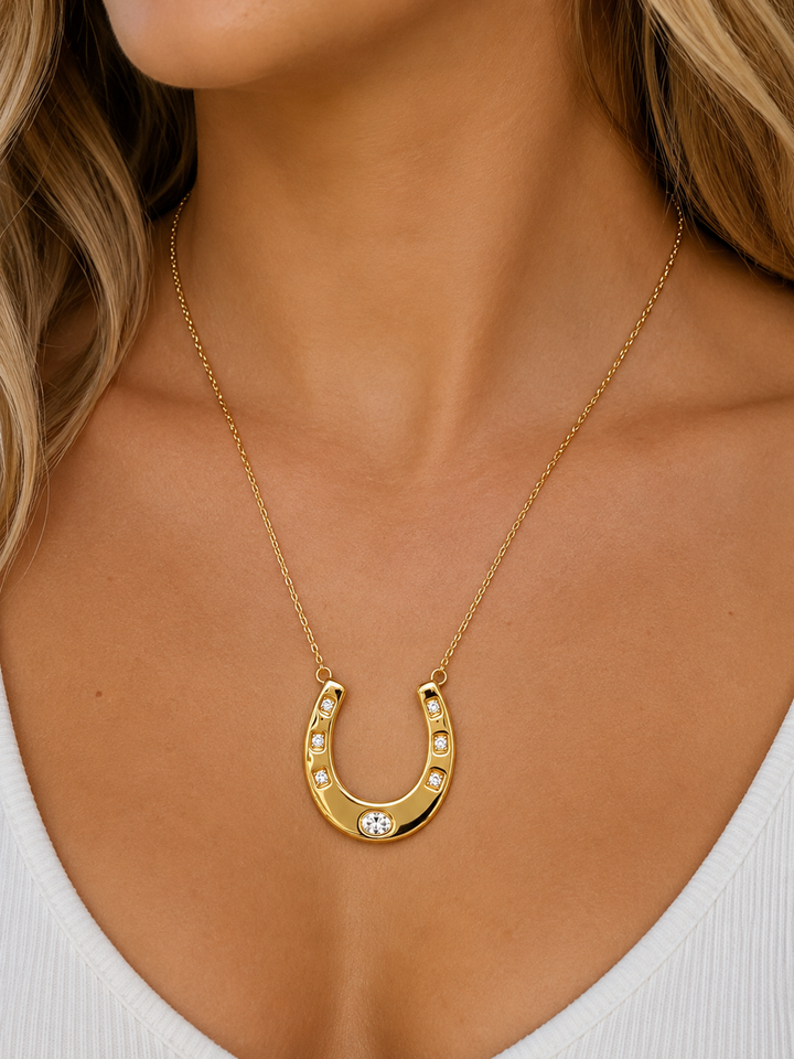 Horseshoe Necklace