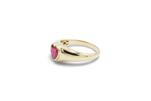 Red Heart Ring / Anillo 10K