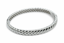 Load image into Gallery viewer, Cable Bangle 925 Plata