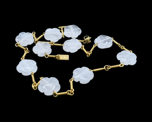 Natural Flower Stone Necklace Clear / White