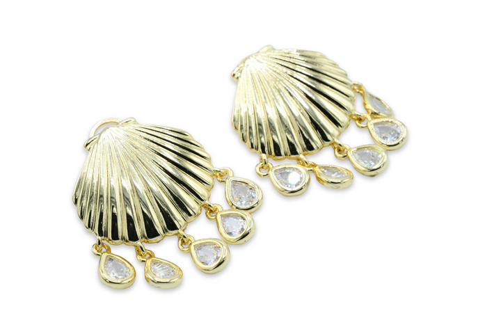 Dangling Shell Earrings