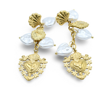 Load image into Gallery viewer, Pearlheart Earrings