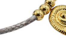 Load image into Gallery viewer, SeaShell Necklace