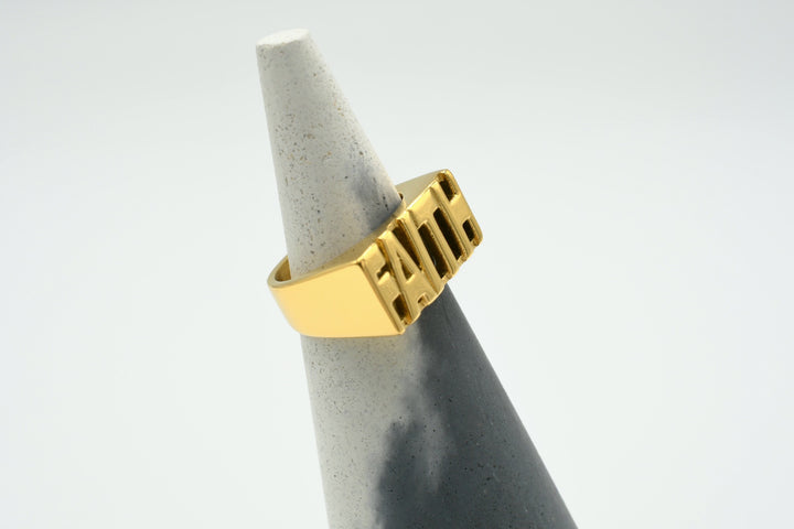 Faith Ring / Anillo