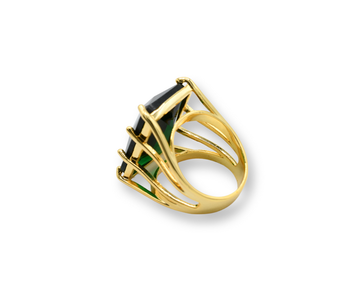 Explicit Esmeralda Ring / Anillo